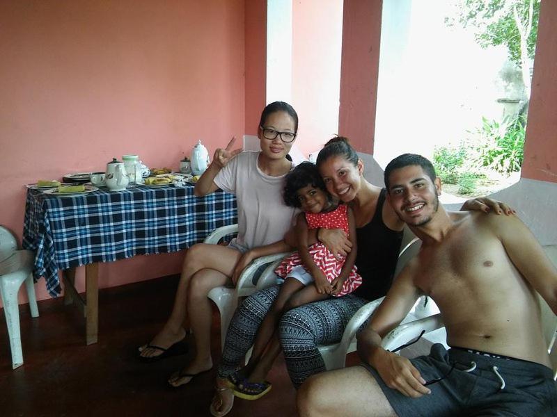 Thevindu Guest & Redmud Resturent Banduramulla Dış mekan fotoğraf